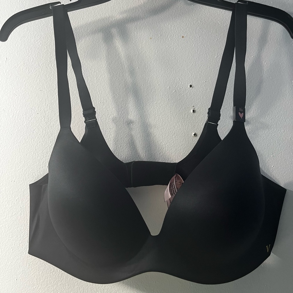 Victoria's Secret Black Women's Bra - lined semi demi - Picture 3 of 4